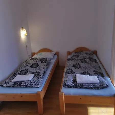 Hajos Apartmans Apartment *