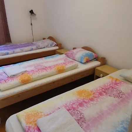 Hajos Apartmans *